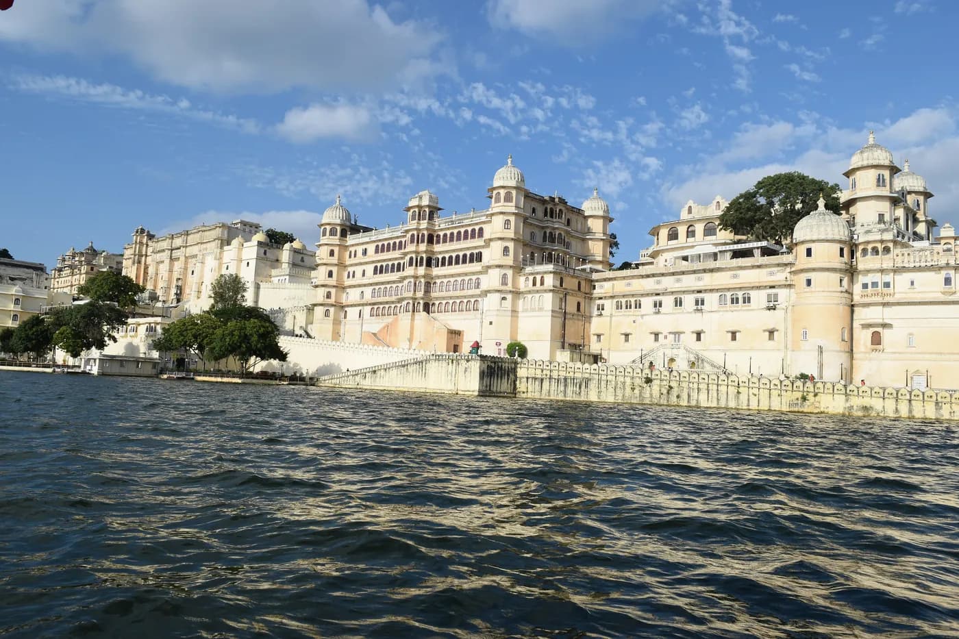 City Palace reflected in Lake Pichola at Udaipur